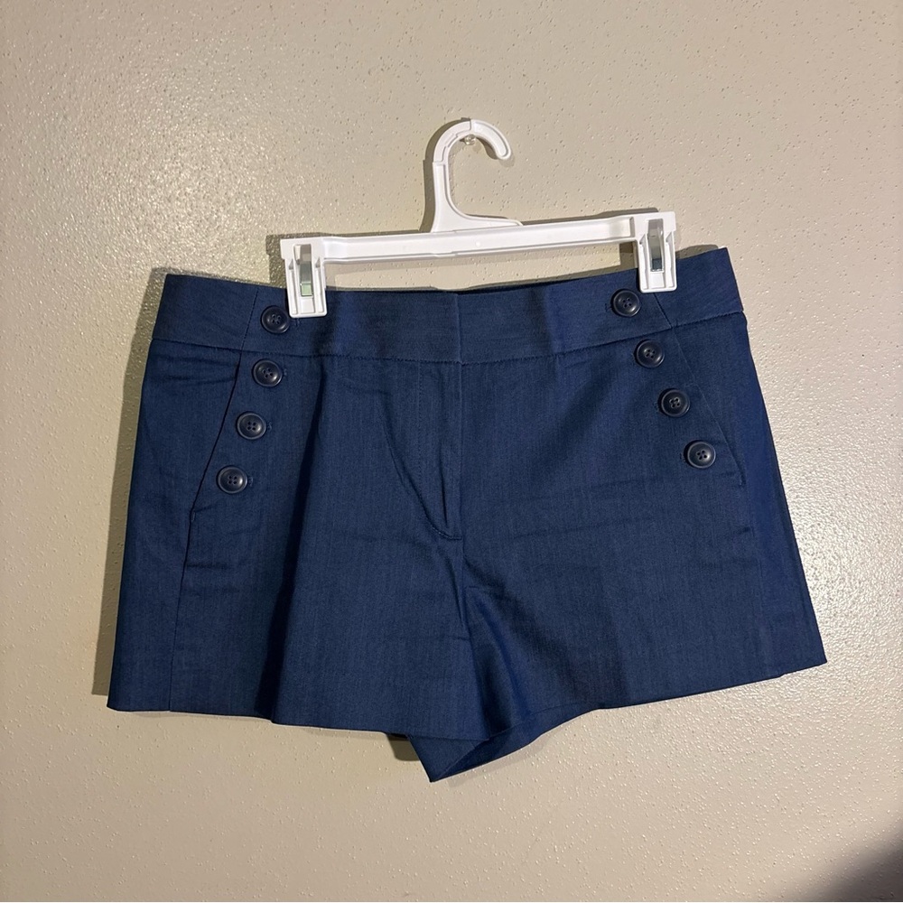 Ann Taylor LOFT - Rivera Mis Rise Blue Chambray Casual Sailor Shorts